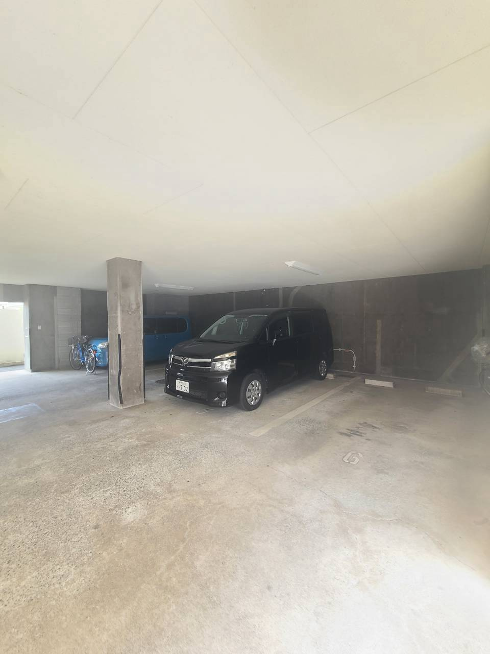 エクセル甲子園口の駐車場