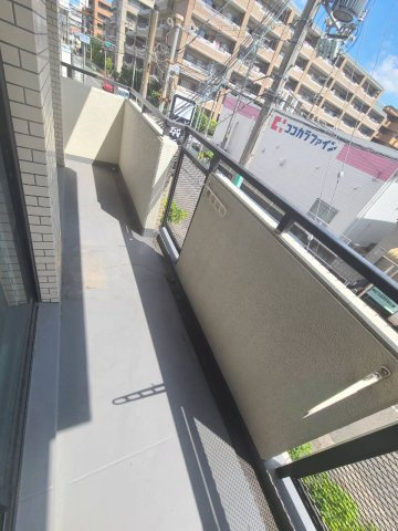 エクセル甲子園口のバルコニー