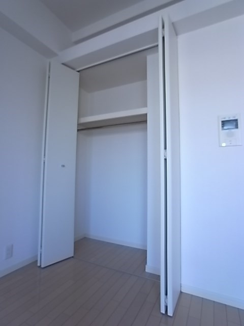 レジディア神戸元町の収納