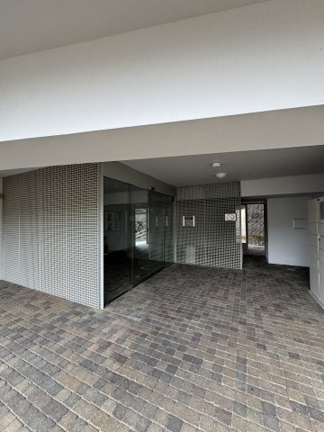 ロイスグラン神戸湊川公園のロビー
