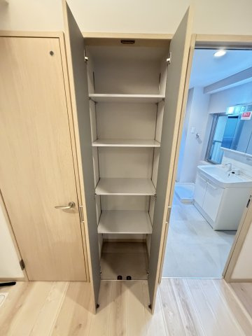 高徳町五丁目マンションの収納