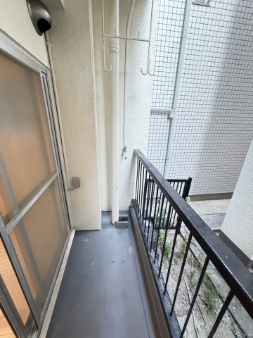 高徳町五丁目マンションのバルコニー