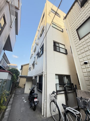 高徳町五丁目マンションの外観