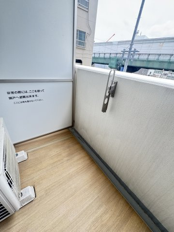 プレサンスTHE神戸のバルコニー
