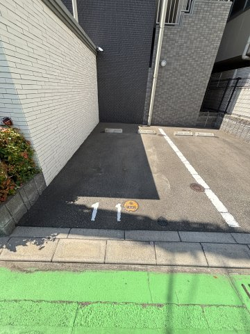ネストピア博多駅ステージの駐車場|駐車場完備です