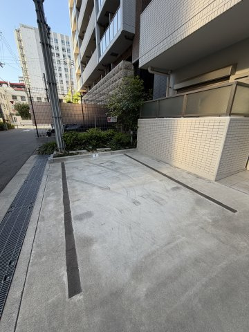 ラポール 白糸の駐車場