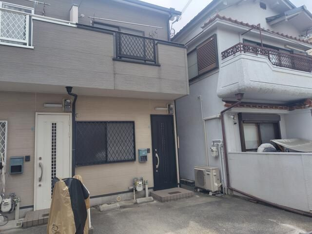 庄山町２丁目タウンハイツの外観
