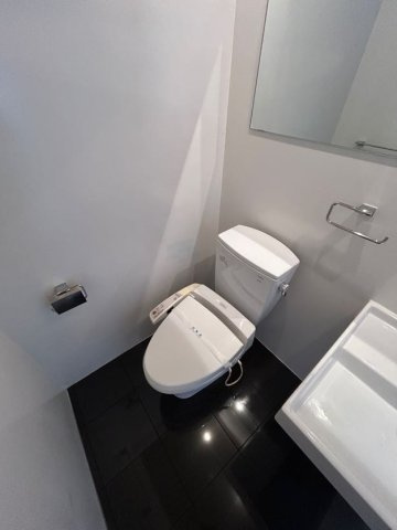 REVEのトイレ