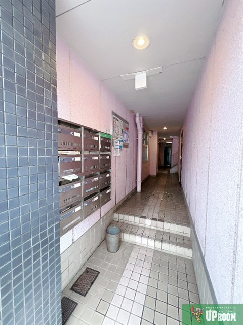 ヴィラカレッジ大曽根のエントランス