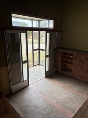  | 黒部市山田新N売家