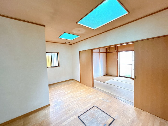 名古屋市西区歌里町の居間・リビング