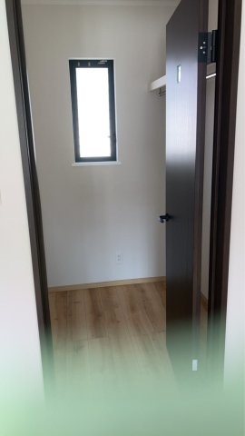 大留町一丁目戸建の居間・リビング