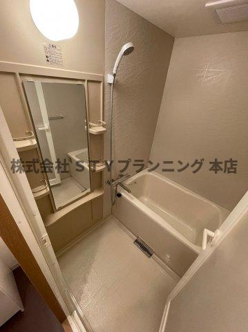 仲介手数料0円！！Aranjuez千原の浴室