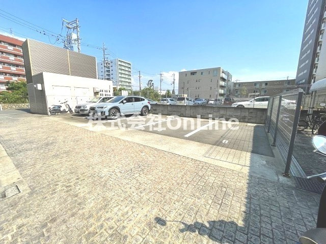 グランドゥルイの駐車場