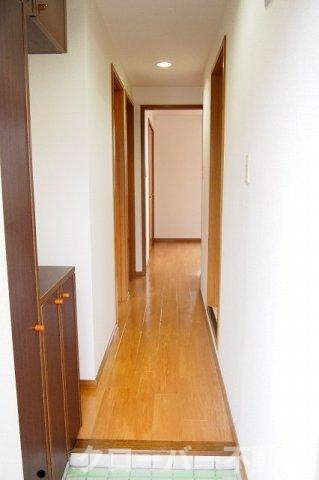 ユートピアヒラオ　Ａの玄関