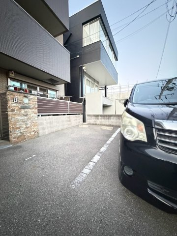 Mahalohaの駐車場