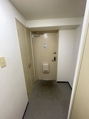 ライラック上本町の玄関