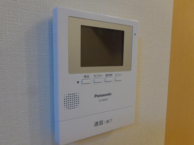 バン・テールの内装|カメラインターホン