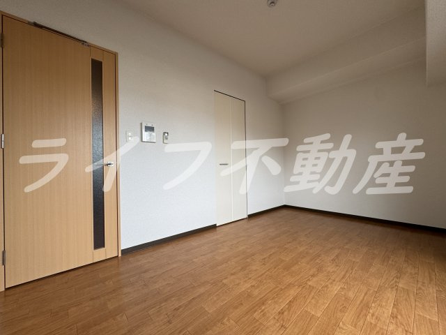 М’プラザ玉造の洋室|ゆったりした洋室です