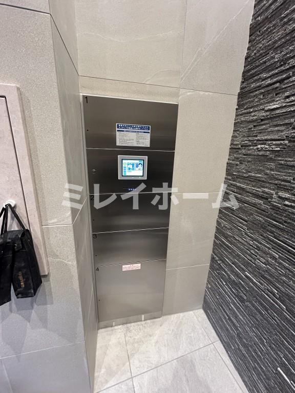 Laurus武蔵小山のエントランス