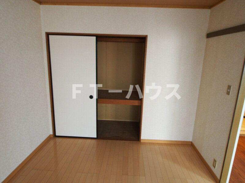 メゾンドール行徳の収納