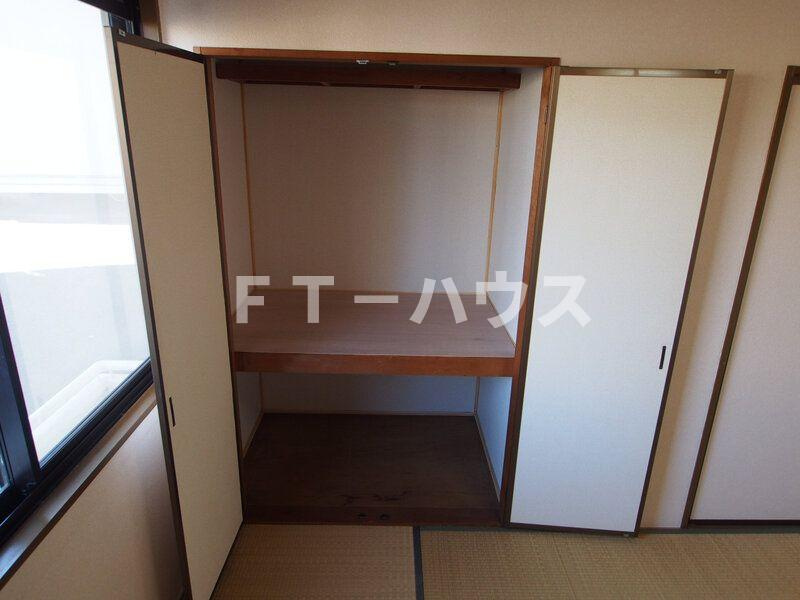 メゾンドール行徳の収納
