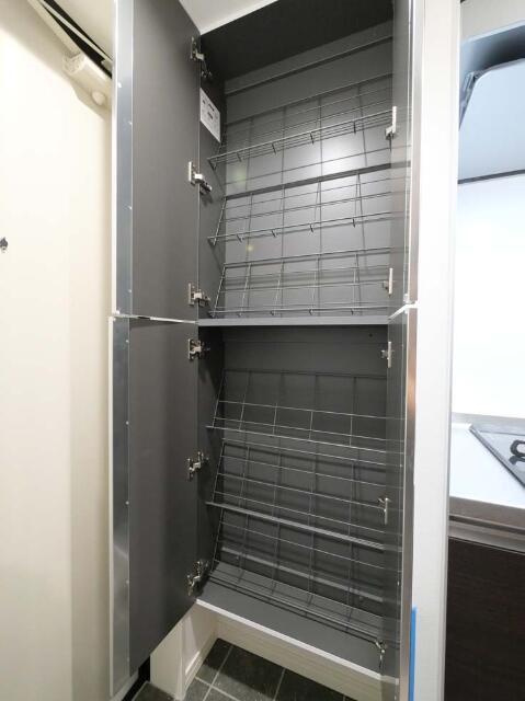 ラフィスタ品川西大井の収納|ちょっとした収納スペースも充実しています