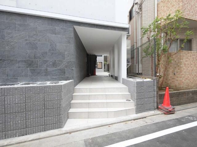 ラフィスタ品川西大井の外観|建物入り口