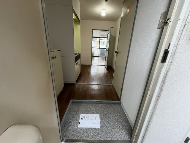 うぃんらいふたきいの玄関