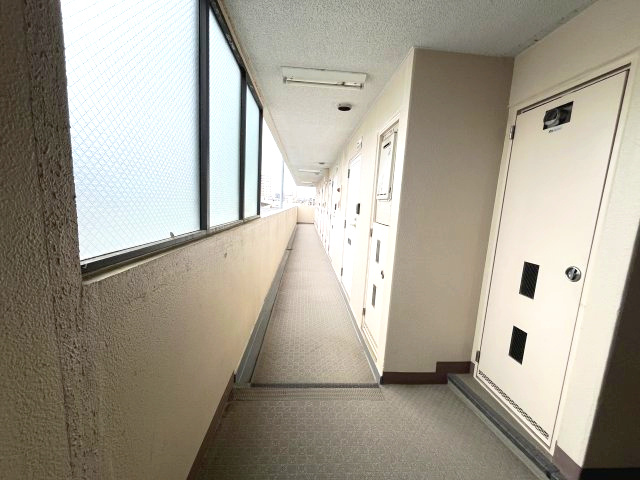 うぃんらいふたきいのロビー