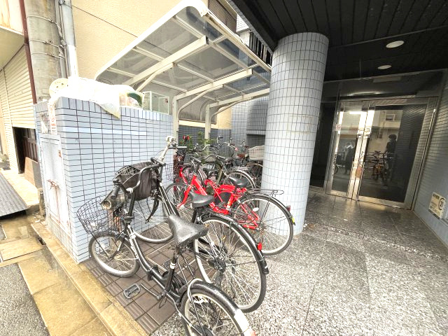 うぃんらいふたきいの駐車場