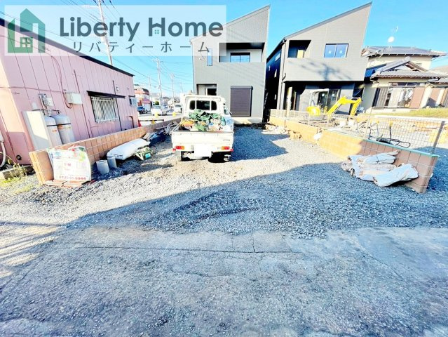 水戸市元吉田町11期　新築戸建　1号棟の駐車場