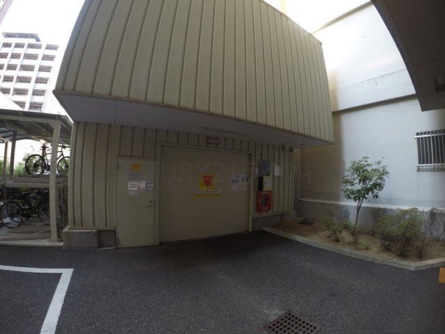 【駐車場】 | エスフォート江坂公園
