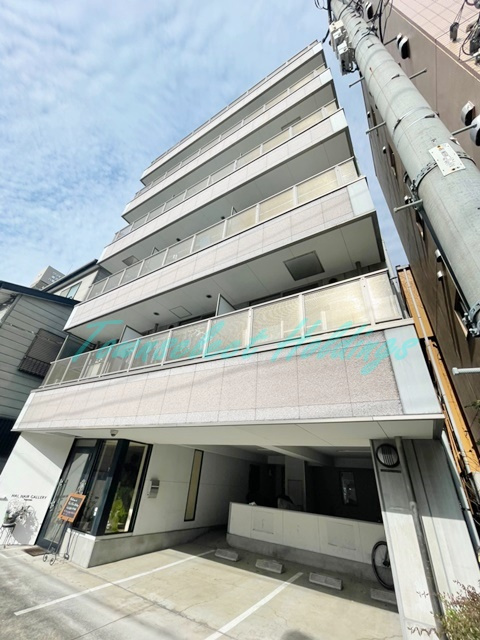 シンフォニア・Fの外観