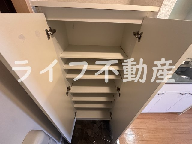 M’プラザ高井田の収納
