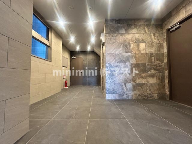 JJ　RESIDENCE　NISHIKUJOのロビー