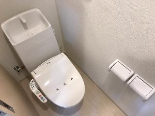 ケツァールのトイレ|シャワー付トイレ