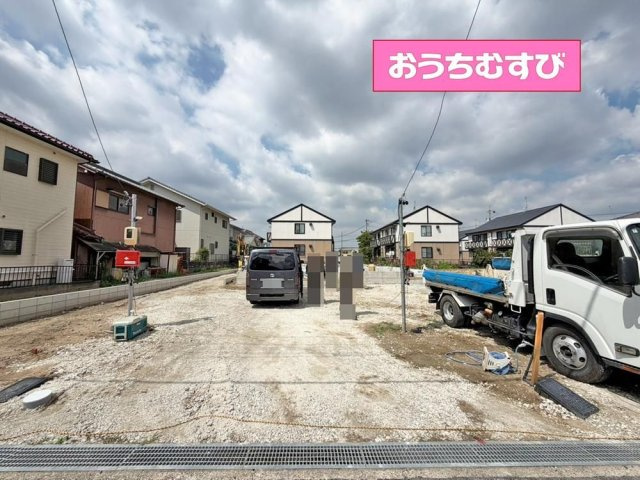 春日井市上条町第10(全3棟)の前面道路含む現地写真