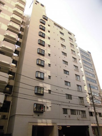 ライオンズプラザ町屋の外観