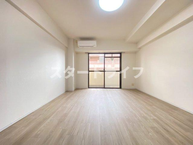 大阪市淀川区西中島１丁目の賃貸マンションの寝室