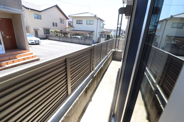 熊本市中央区大江２丁目のアパートのバルコニー