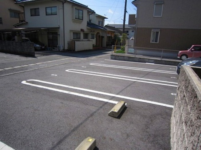 熊本市中央区大江２丁目のアパートの駐車場