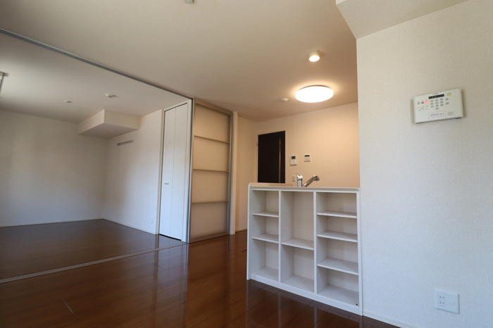 熊本市中央区大江２丁目のアパートの居間・リビング