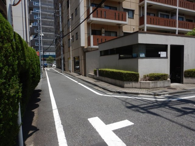 シーアイマンション立教前のその他|前面道路
