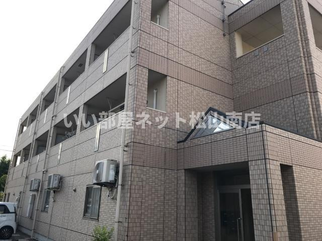 【玄関】 | モンテ フローラ