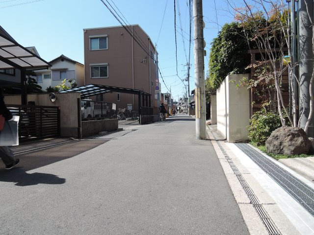 山崎マンション16高槻芥川の周辺