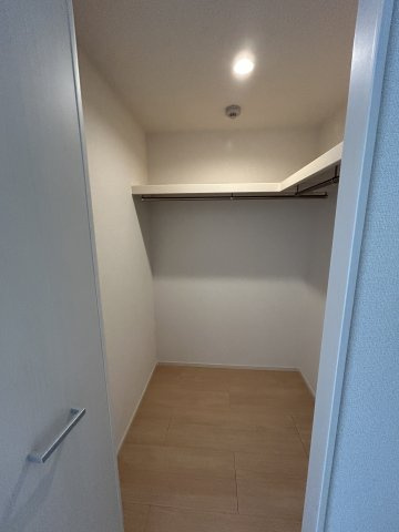 レジス城の堀の収納|収納豊富です
