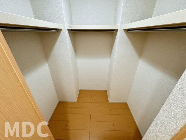 板野郡北島町北村字壱町四反地のアパートの収納