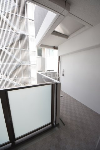 ラクラス堺筋本町のバルコニー|ラクラス堺筋本町　バルコニー