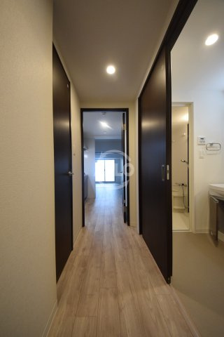ラクラス堺筋本町の玄関|ラクラス堺筋本町　玄関廊下